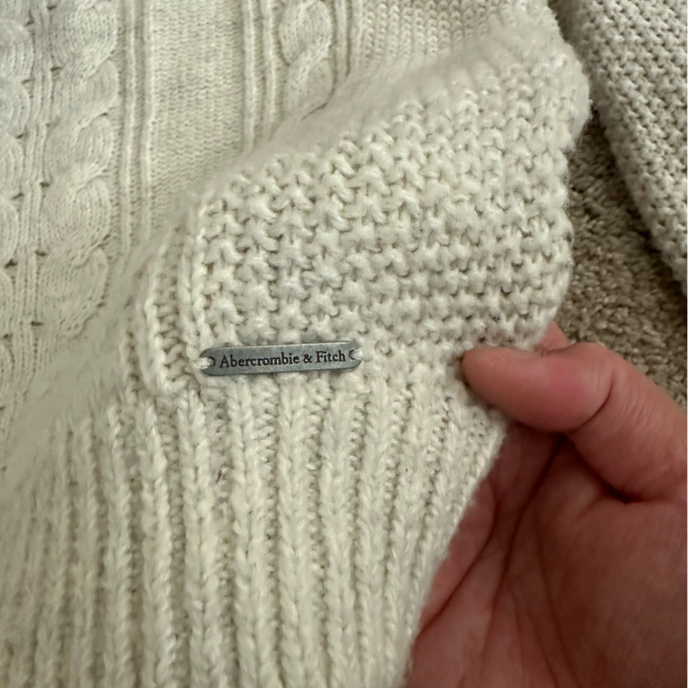 Knit sweater - Picture 3 of 4